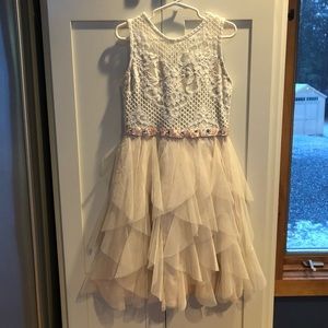 Girls Dress perfect for summer flower girl